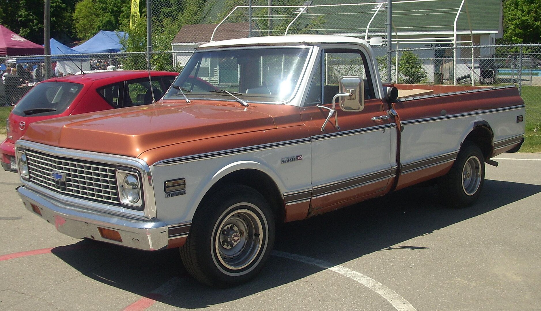 vintage trucks - 1972 Chevrolet C10 Cheyenne