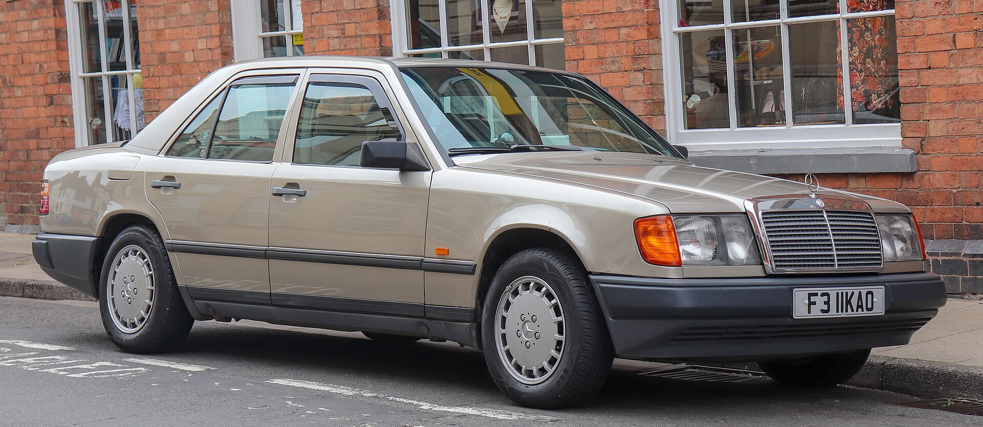 used Mercedes - W124 E-Class