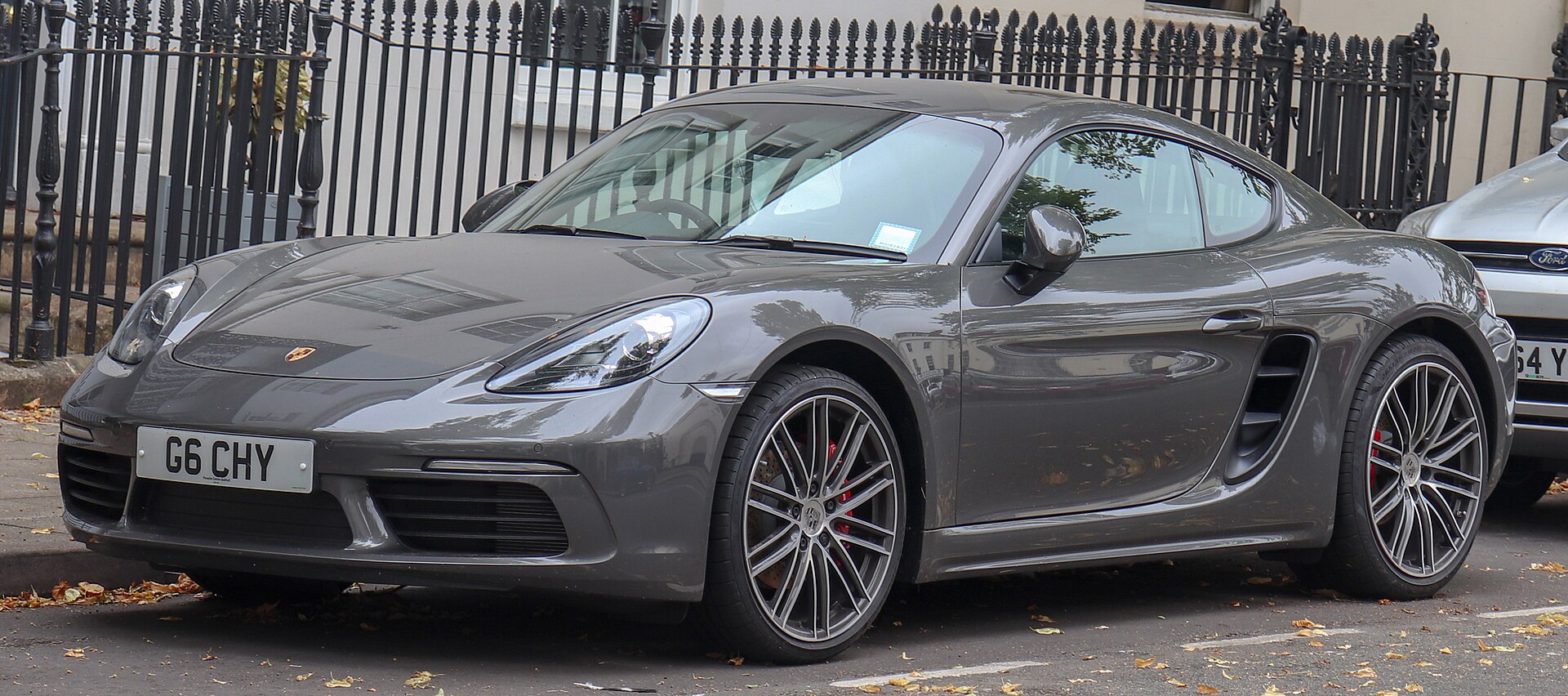 Porsche 718 Cayman S