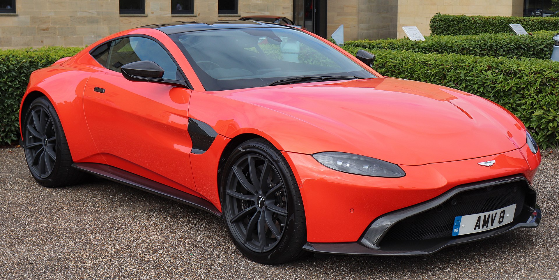 Aston Martin Vantage