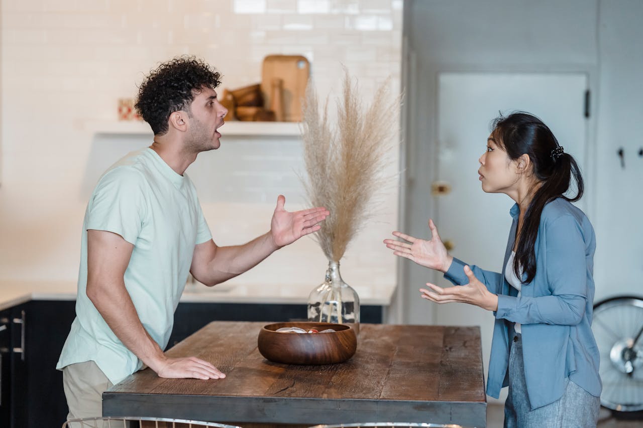 arguing couple 