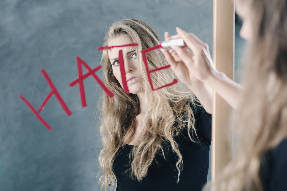 10 Things People Say When They Secretly Hate Themselves 